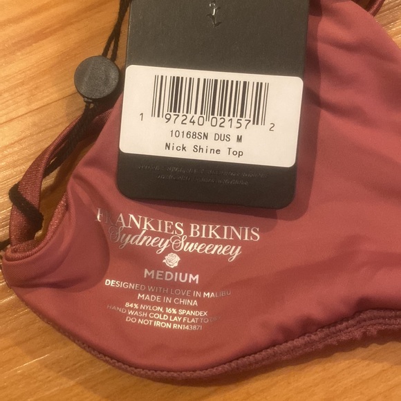 Frankie’s Bikinis x sydney Sweeney Nick shine top - dusty rose - Picture 7 of 7